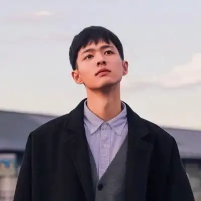 帅气成熟魅力男生头像