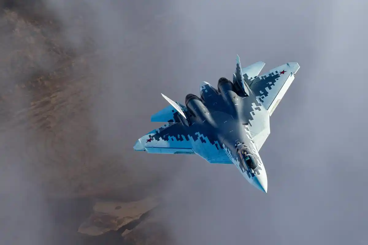 俄罗斯空天军苏-57战斗机原型机,论航空摄影,俄罗斯人牛,论航展时的