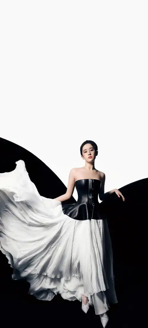 刘亦菲抹胸裙##刘亦菲时尚芭莎4月刊封面