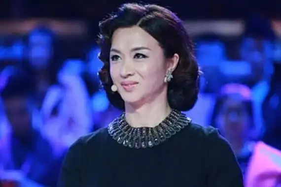 金星变性前结过婚吗前妻肯波琳资料曝光