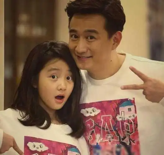 善恶终有报52岁黄磊又曝丑闻人设崩塌最终迎来了悲惨结局