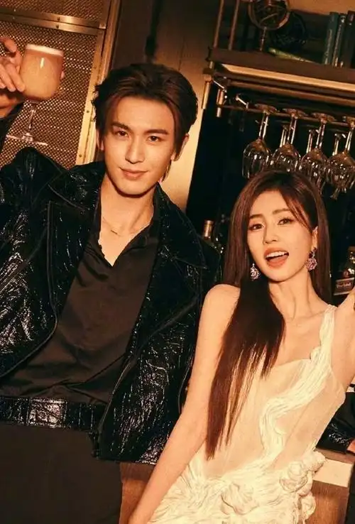 两人分手原因曝光,网友:好离谱._白鹿和_男朋友_事业