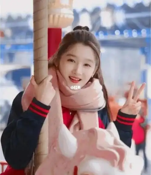 家人们,家人们,来看看甜筒们的关晓彤