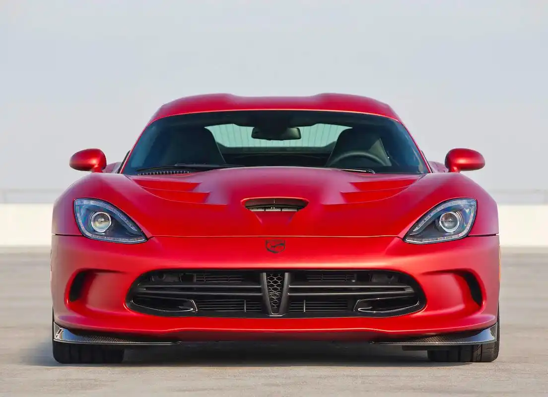 美式超跑的代名词,道奇蝰蛇