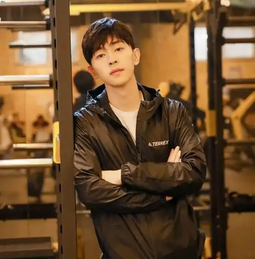 微信头像任嘉伦邓伦