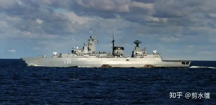 f123 勃兰登堡级 f217 拜仁号护卫舰是德国海军唯一配备该型声纳的