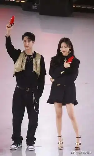 迪丽热巴华晨宇王一博杨超越四排男女流量同框谁的状态最可