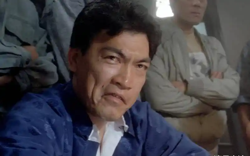 大傻成奎安:当过保安坐过牢,患癌去世后,小儿子连上学钱都没有