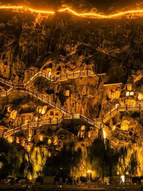 这份保姆级龙门夜游攻略,立刻奉上!_石窟_游古街_洛阳市