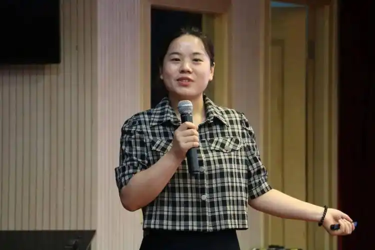 新教师分别是:孙威,白蕊璇,陈珍丽,张弛,王晓宇,刘云娇,刘芳,陆蕊