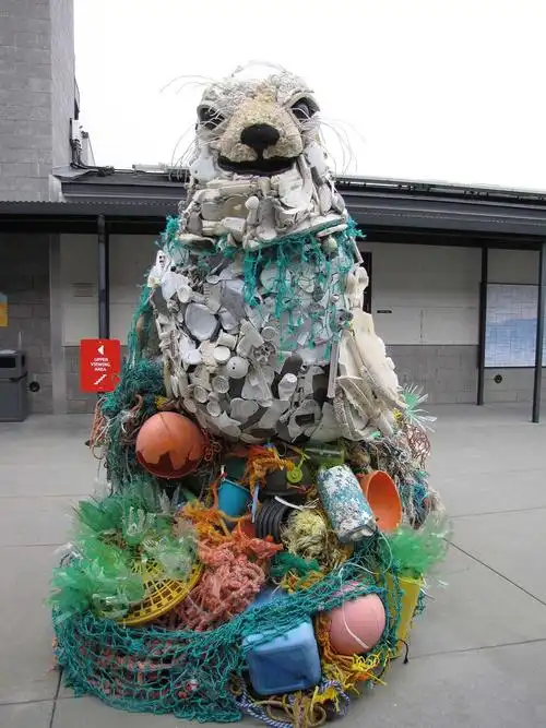 washed ashore exhibit