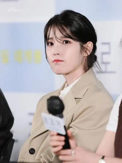 饭拍来啦噘嘴嘴小表情0101