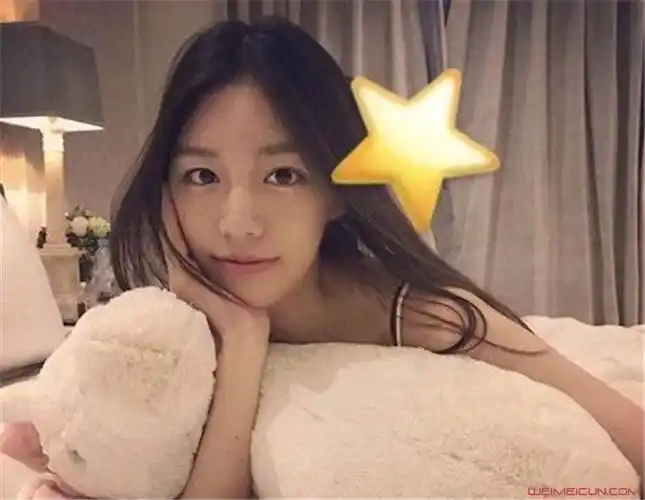 綦美合是谁个人资料 綦美合爸爸妈妈曝光家境实力超群