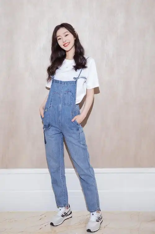 宋轶加盟元气满满的哥哥巧妙短发变装机智躲迷藏