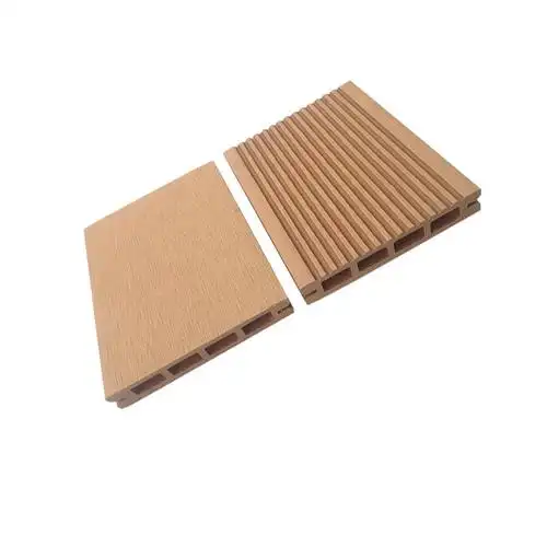 热销外部 wpc 复合游泳空心防水地板板材木材甲板