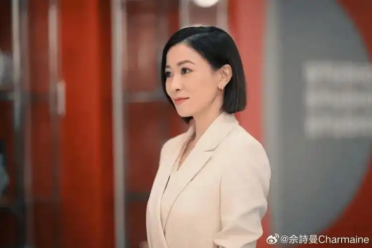 女律师春季发型参考从头开始变美法伯乐