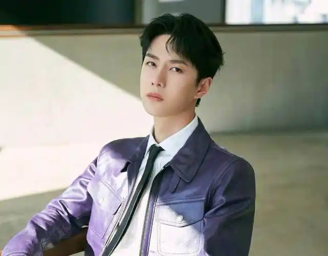 顶流粉丝填场,午夜档票房猛涨,做王一博粉丝不容易_电影_长空_行为