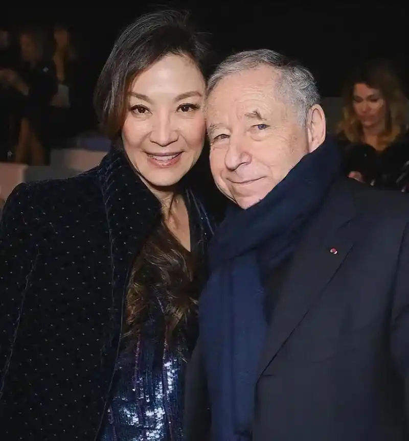 历经两段婚姻,杨紫琼与法拉利前总裁托德再婚,成为6个孩子的干妈.