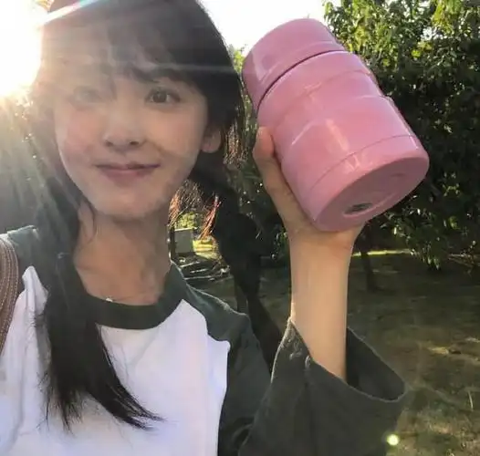 章若楠古早照片这张脸多少岁都像未成年