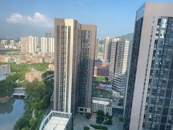 广州南沙金洲星河壹号公馆高楼层东向复式2房通风采光景观都非常好近
