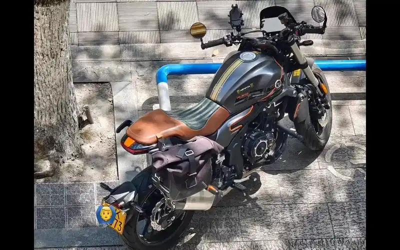 无极500ac 525ac摩托车改装复古风格方案坐垫手工缝制