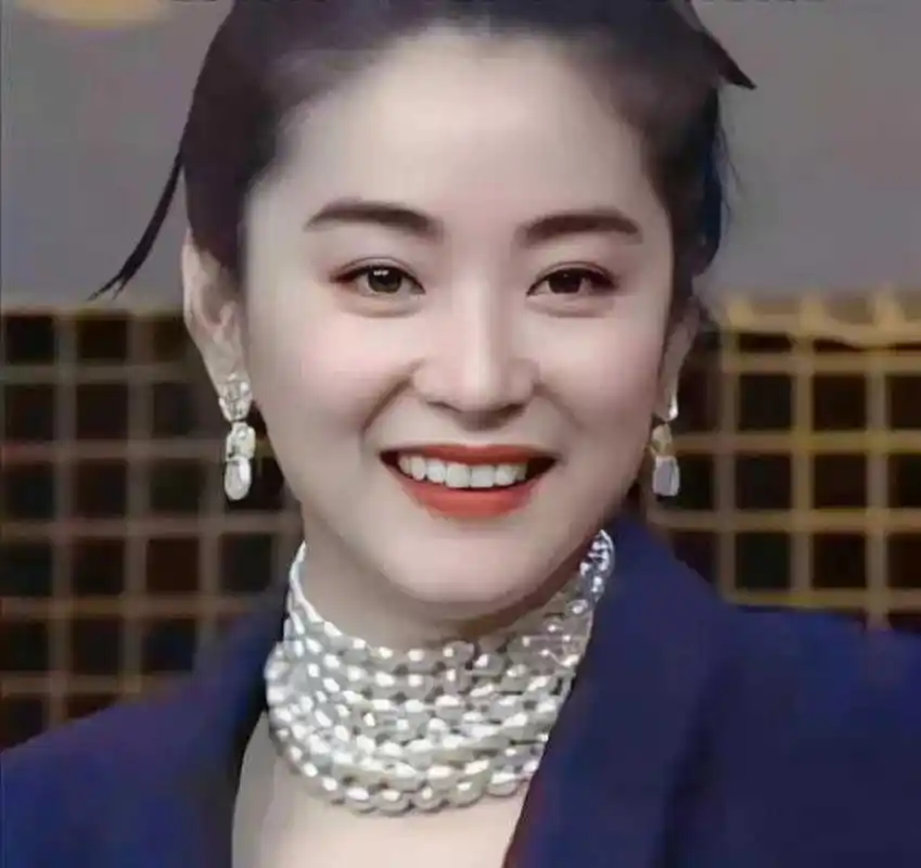 林青霞年轻的时候,到底有多美?被称为"东南亚第一美女"