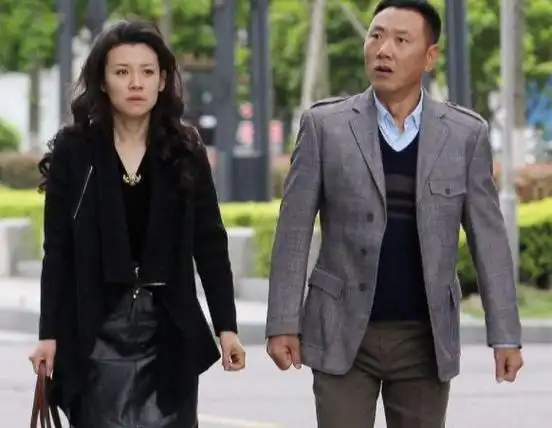 先来看看演员刘琳的资料照片,刘琳现在的老公是谁?