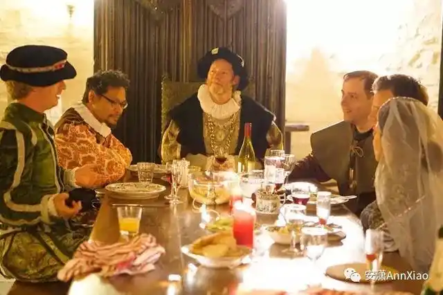 英国爸爸教给孩子的十条餐桌礼仪