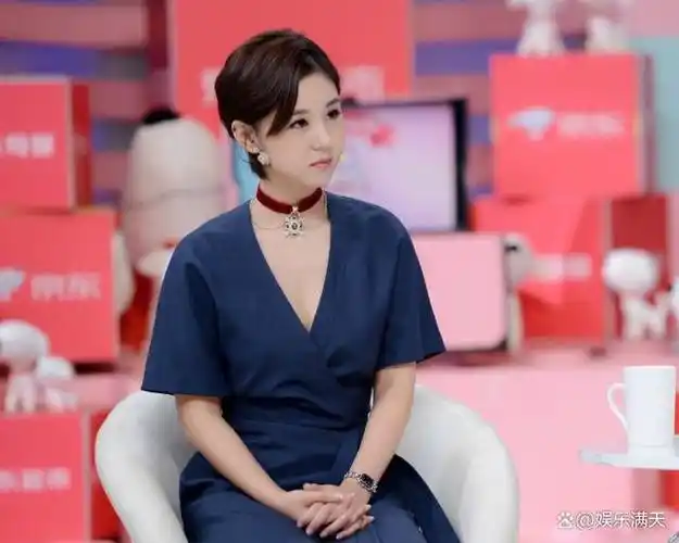 她是最干净女演员出道23年从不接吻戏初吻都给了老公