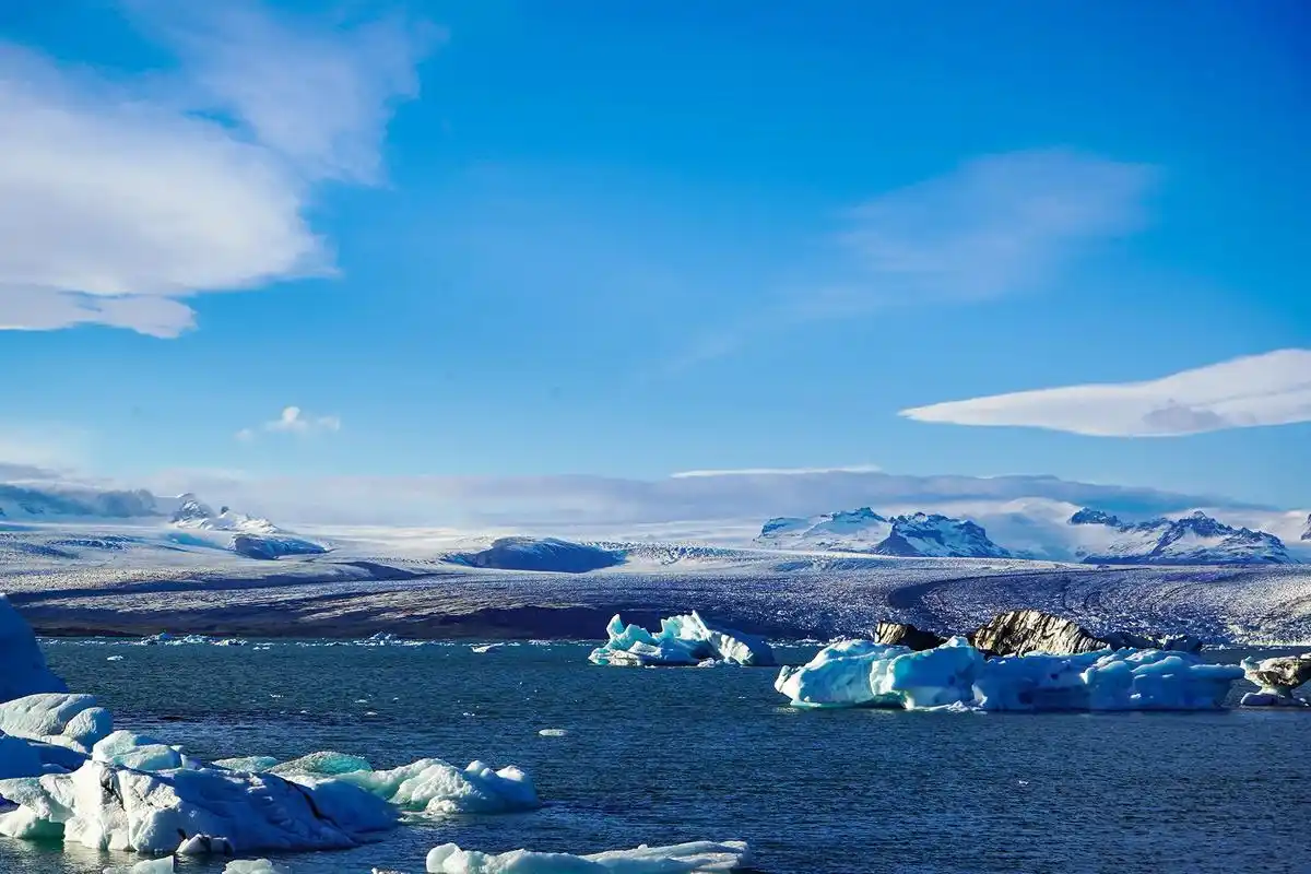 在冰岛这片世界尽头的梦幻之地,不可错过的美景远 - 抖音