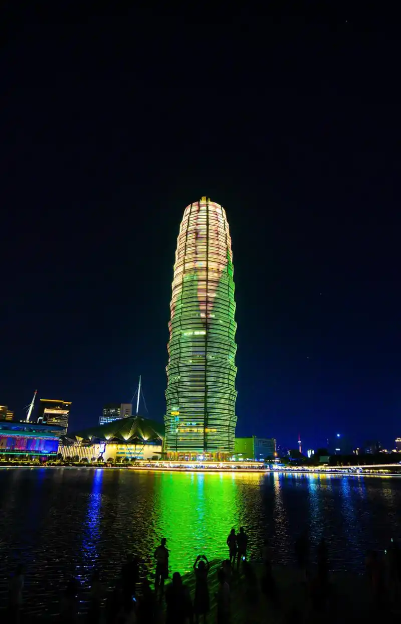 郑州,名副其实的大玉米