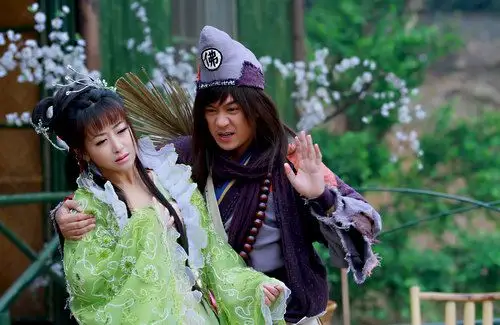 胭脂情_活佛济公道济胭脂吧