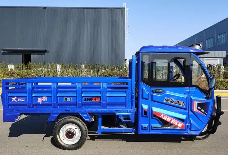 烧油三轮车图片及价格(江淮战神电动三轮车测评) - 赤虎壹号