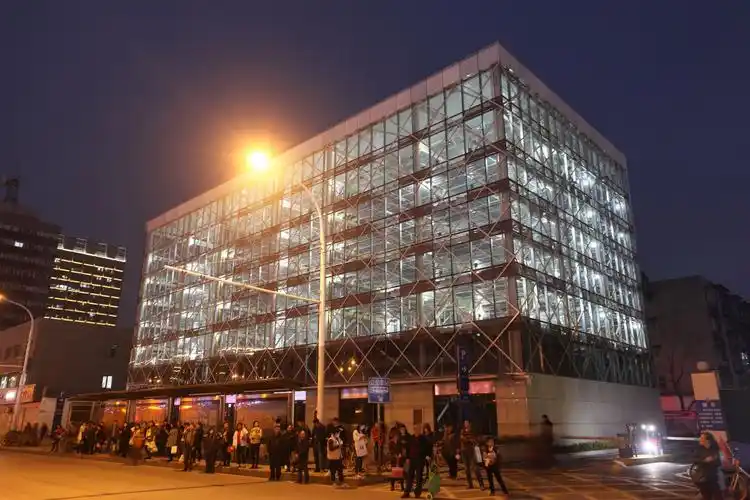 经典案例丨湖北省交规院立体停车楼,边角料地变身智能停车场_智能停车