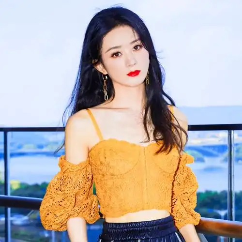 自截自调赵丽颖头像