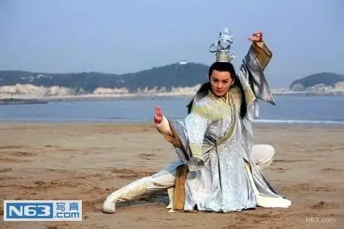 毛林林 饰 蓝采和