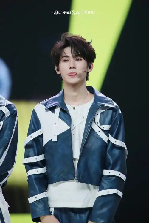 张真源奔跑吧##张真源queencard