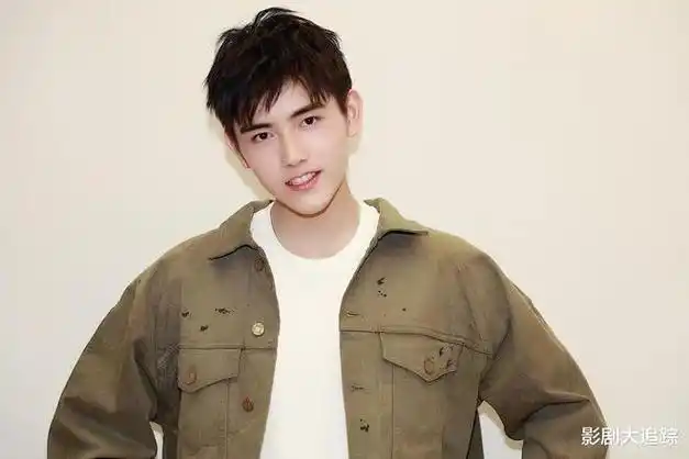 编剧造型老熟人,男主是小7岁的他|陈飞宇|迪丽热巴|春色寄情人_网易