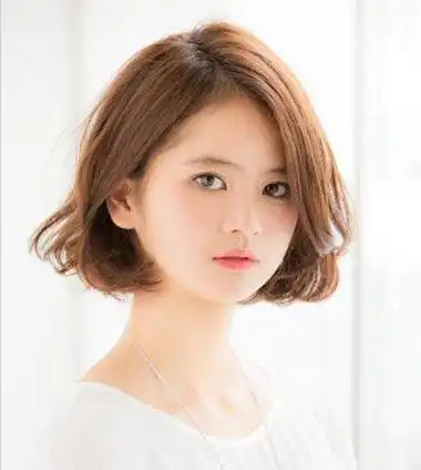 2018胖妹妹发型 胖女生剪什么发型好看