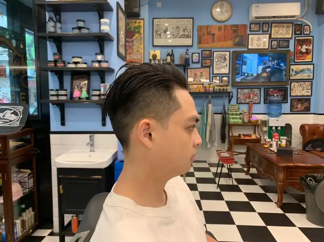 最近作品 第一款:背头 第二款:纹路短发 第三款:侧分油头  - 抖音