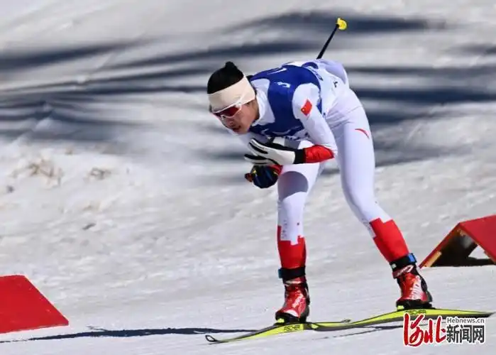 聚焦北京冬残奥会激情飞跃郭雨洁风雨彩虹旗开得胜