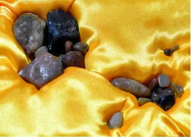 博物馆舍利子真实图片,看舍利子什么颜色的好 本文共(1088字)