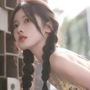 优质魅力可爱又很俏皮的女生头像