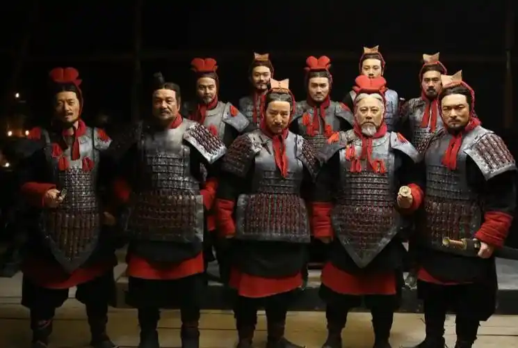 历史上华阳夫人的结局(《大秦赋》中的华阳夫人,为什么发动政变?