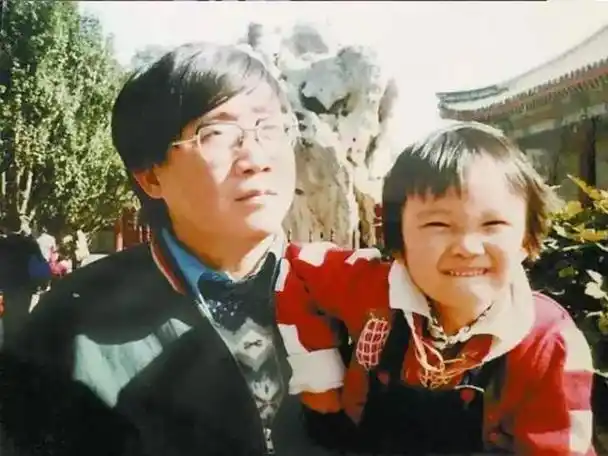 回顾谌容:儿子梁左梁天是她的骄傲,女儿梁欢,女婿英达让她心寒