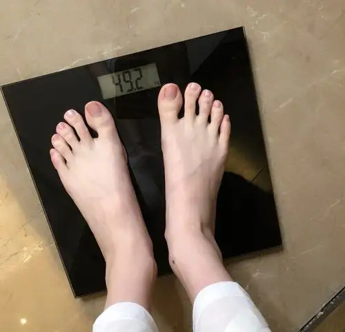 奚梦瑶178的身高只有98斤竟是因为减肥做了这几步