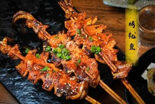 成都冬天的夜烧烤,没有冰啤酒,这么吃也很带劲儿!_手机搜狐网