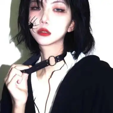 超拽性感的女生头像社会人头像女生真人