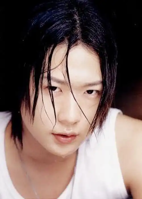 千明勋_nrg成员《悲》专辑配图