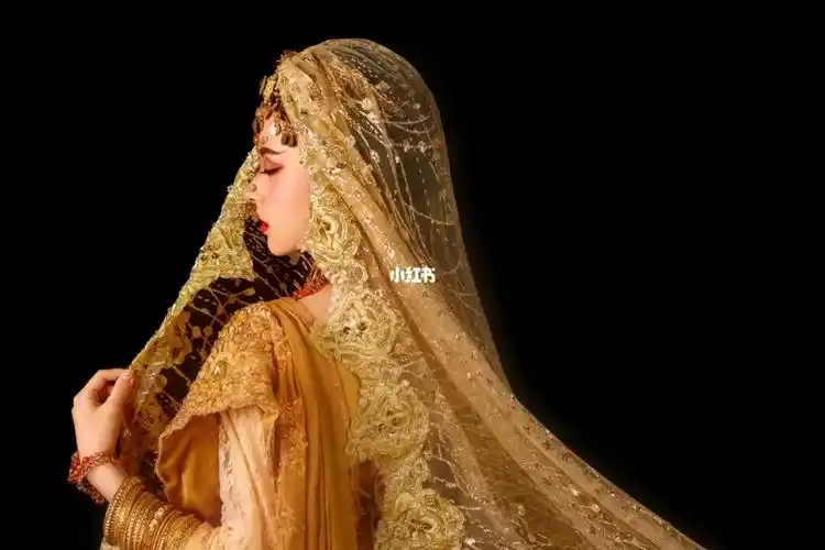 金光闪闪的异域风情楼兰公主0569